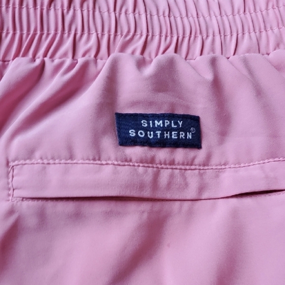 Simply Southern Pink Flat Front Shorts Lightweight Comfort - Picture 6 of 7